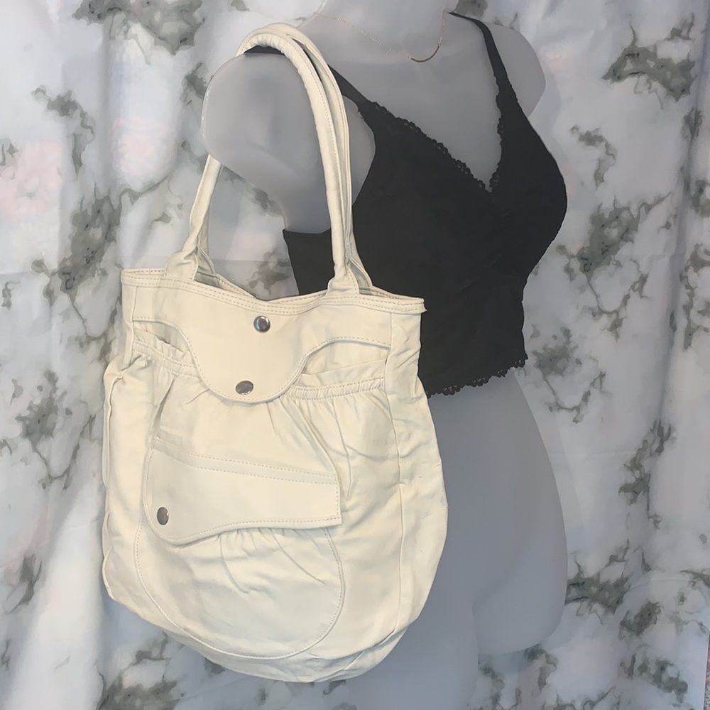 🎒 Cream Divided / H&M Vintage Shoulder Bag